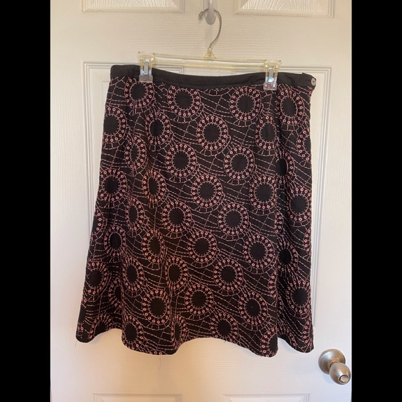 Edward Dresses & Skirts - Beautiful linen/rayon skirt